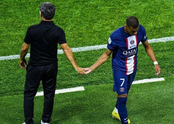 加尔捷:姆巴佩闹情绪不应过分解读 没球星会更难